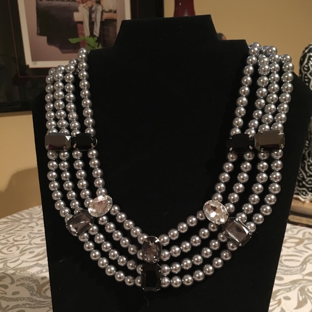 Pewter Pearl Necklace Set